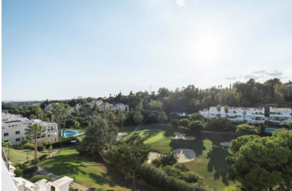 Top Floor Apartment La Quinta Málaga - image 33