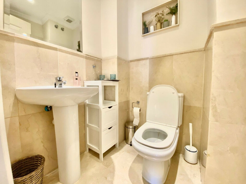 Middle Floor Apartment Atalaya Málaga - image 33