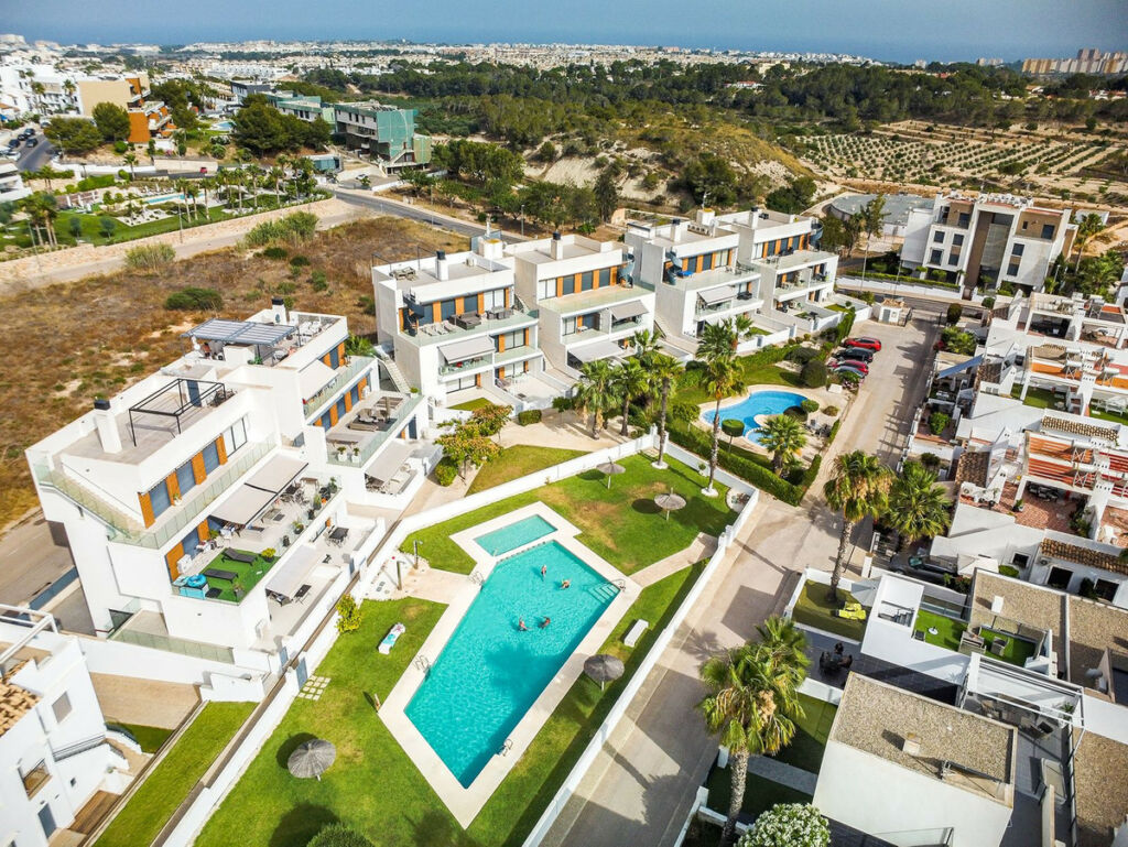 Penthouse Villamartin Alicante - image 33