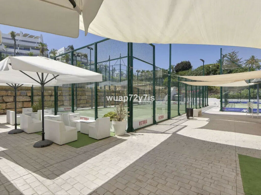 Middle Floor Apartment Estepona Málaga - image 34
