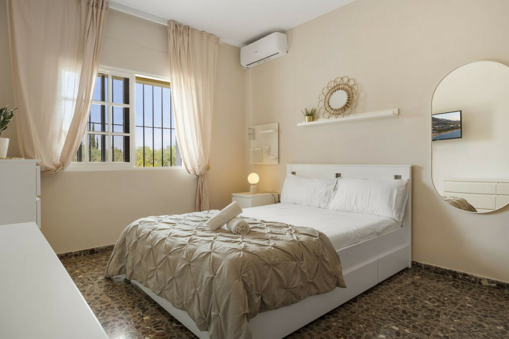 Detached Villa Alhaurín de la Torre Málaga - image 34