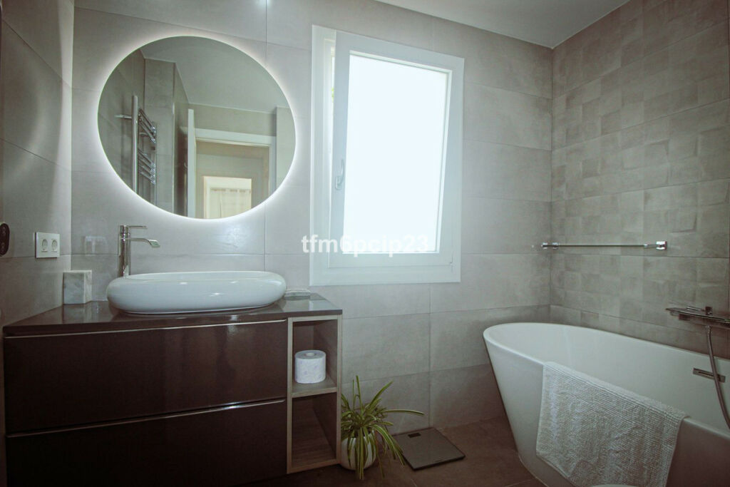 Semi-Detached House La Duquesa Málaga - image 34