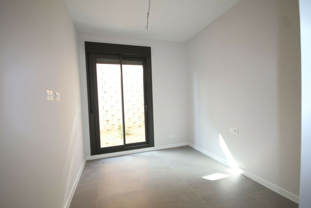 Semi-Detached House Riviera del Sol Málaga - image 34