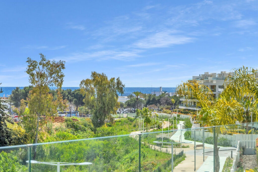 Middle Floor Apartment Marbella Málaga - image 34