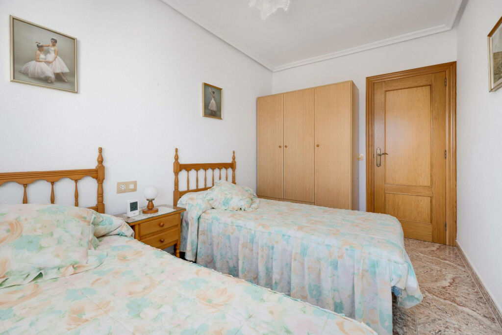 Ground Floor Apartment Guardamar del Segura Alicante - image 16