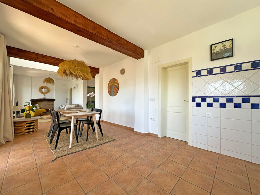 Detached Villa Jalon Alicante - image 34