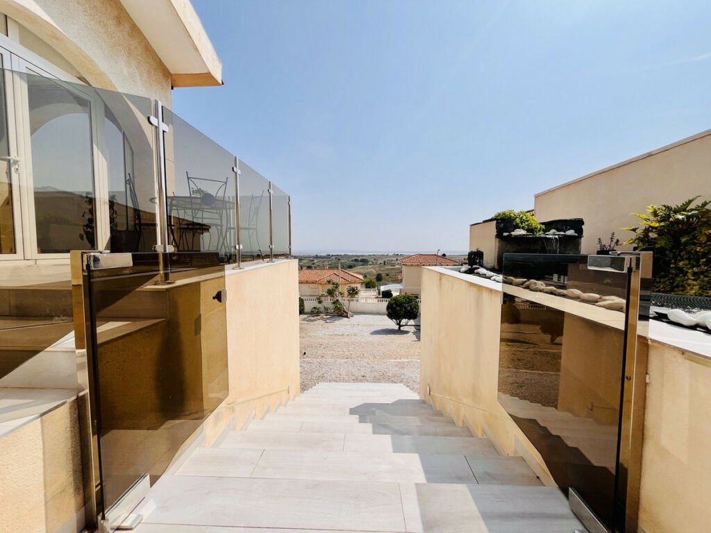 Detached Villa San Miguel de Salinas Alicante - image 34