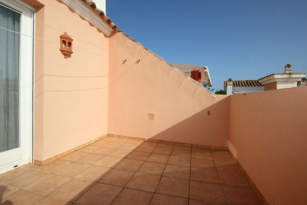 Townhouse Bahía de Marbella Málaga - image 34