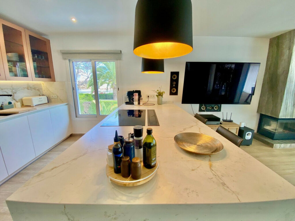 Detached Villa Marbella Málaga - image 34