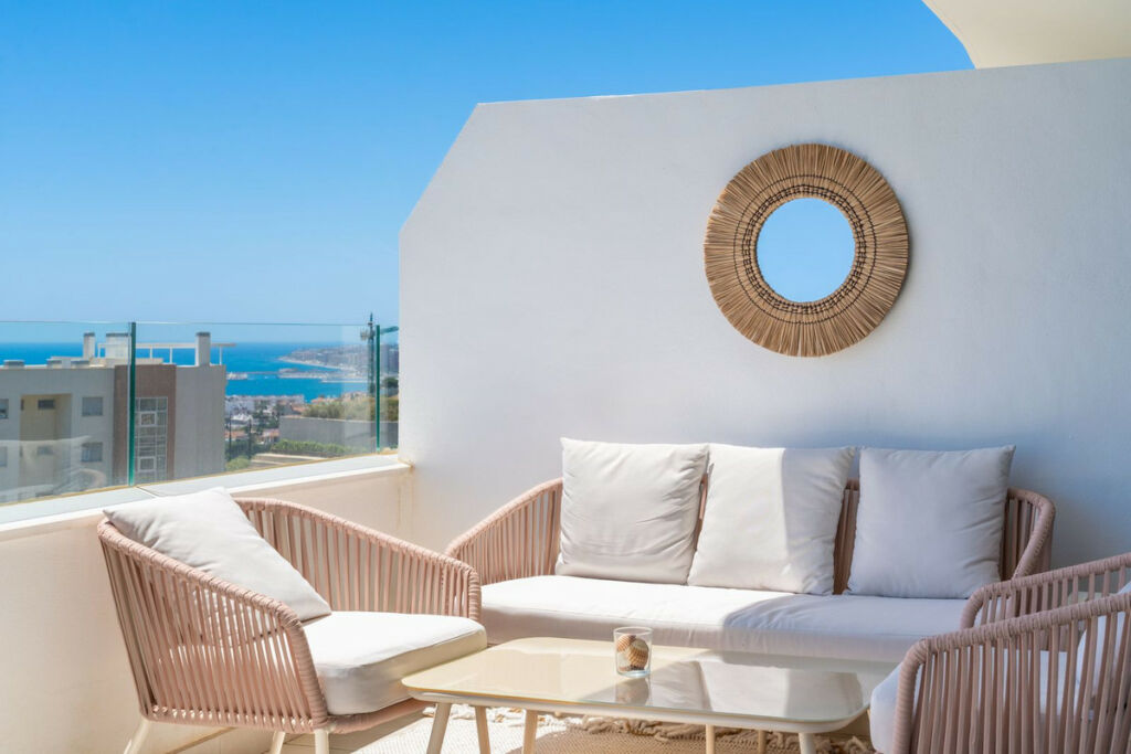 Top Floor Apartment Higueron Málaga - image 35