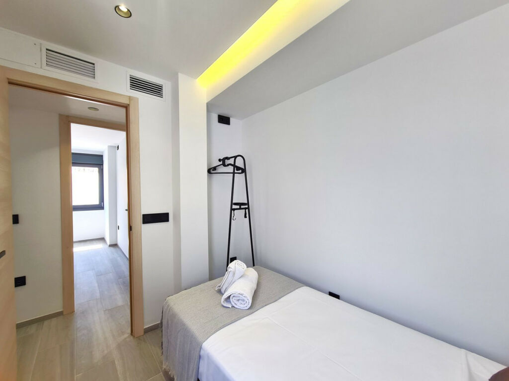 Top Floor Apartment Estepona Málaga - image 35