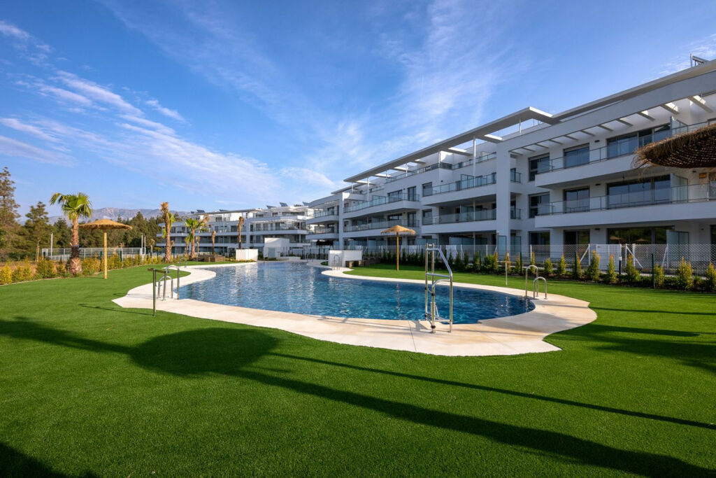 Middle Floor Apartment El Chaparral Málaga - image 35