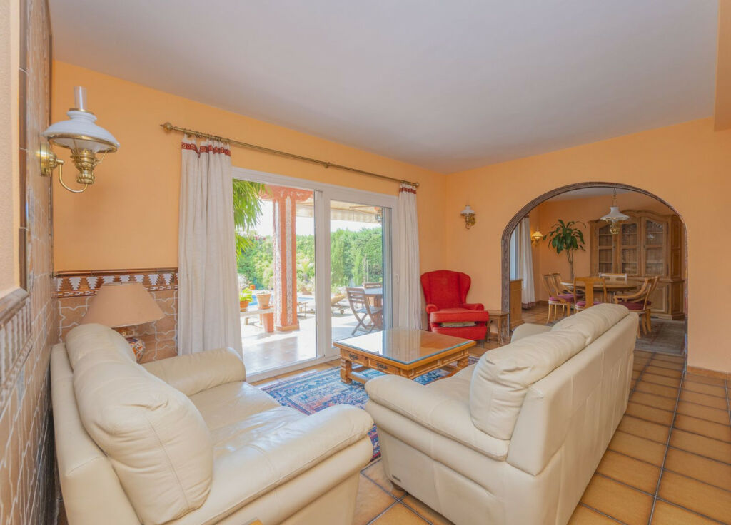Detached Villa Marbella Málaga - image 35