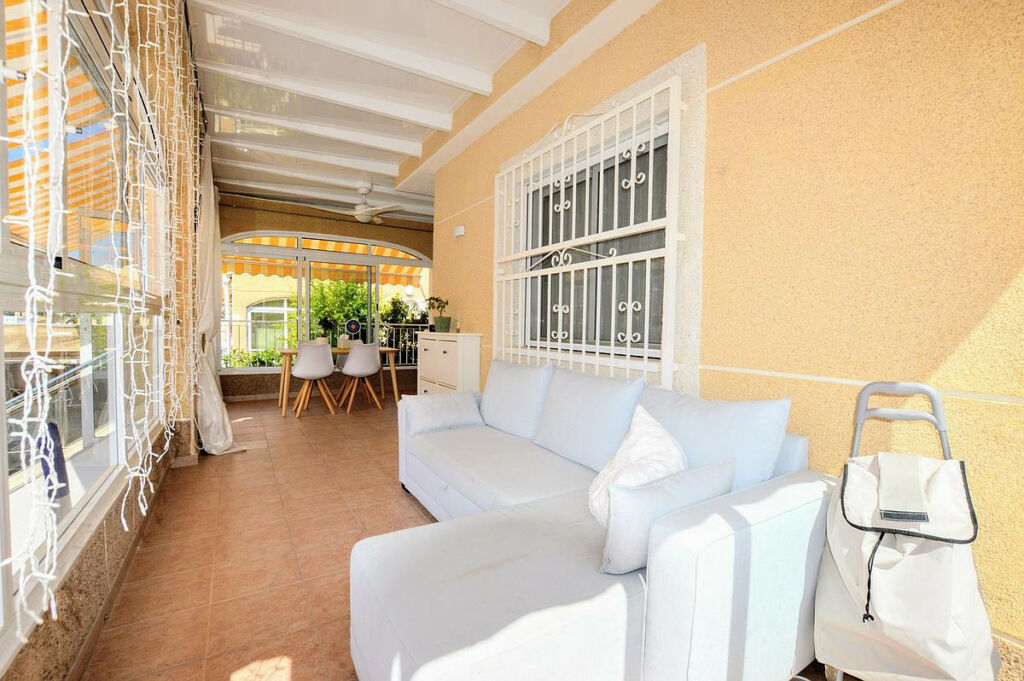Detached Villa Los Altos Alicante - image 35