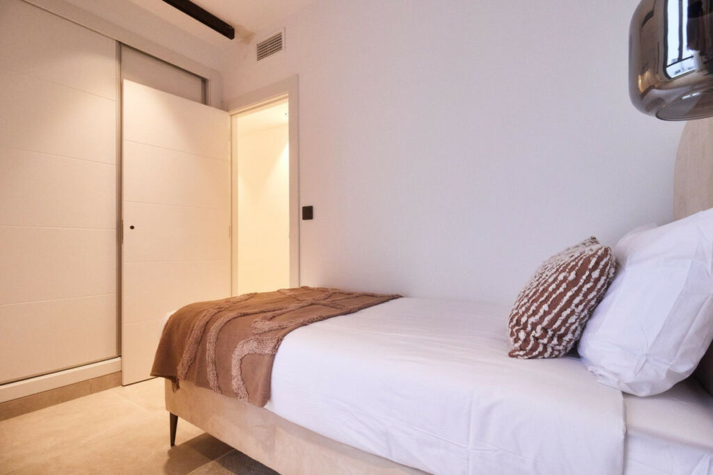 Middle Floor Apartment Fuengirola Málaga - image 35