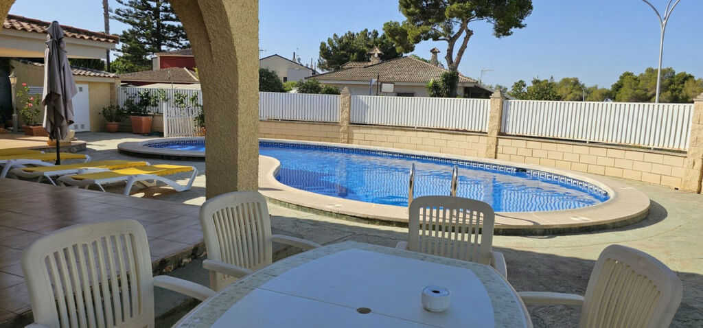 Detached Villa Campoamor Alicante - image 35