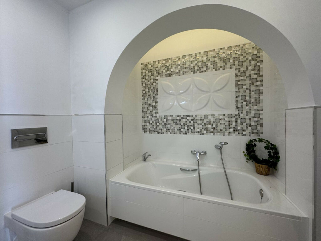 Detached Villa Riviera del Sol Málaga - image 35