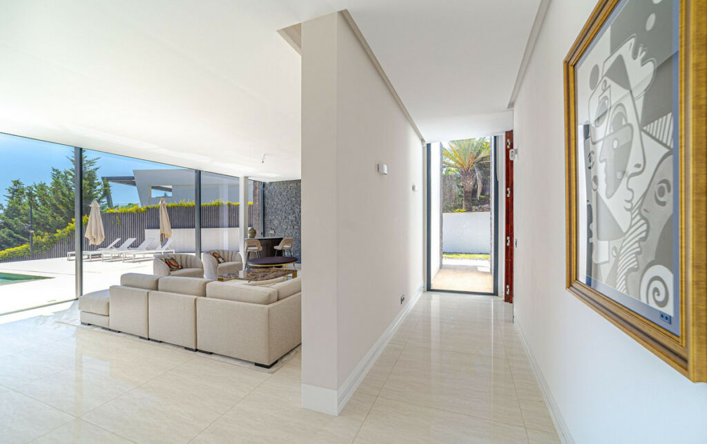 Detached Villa Nueva Andalucía Málaga - image 30