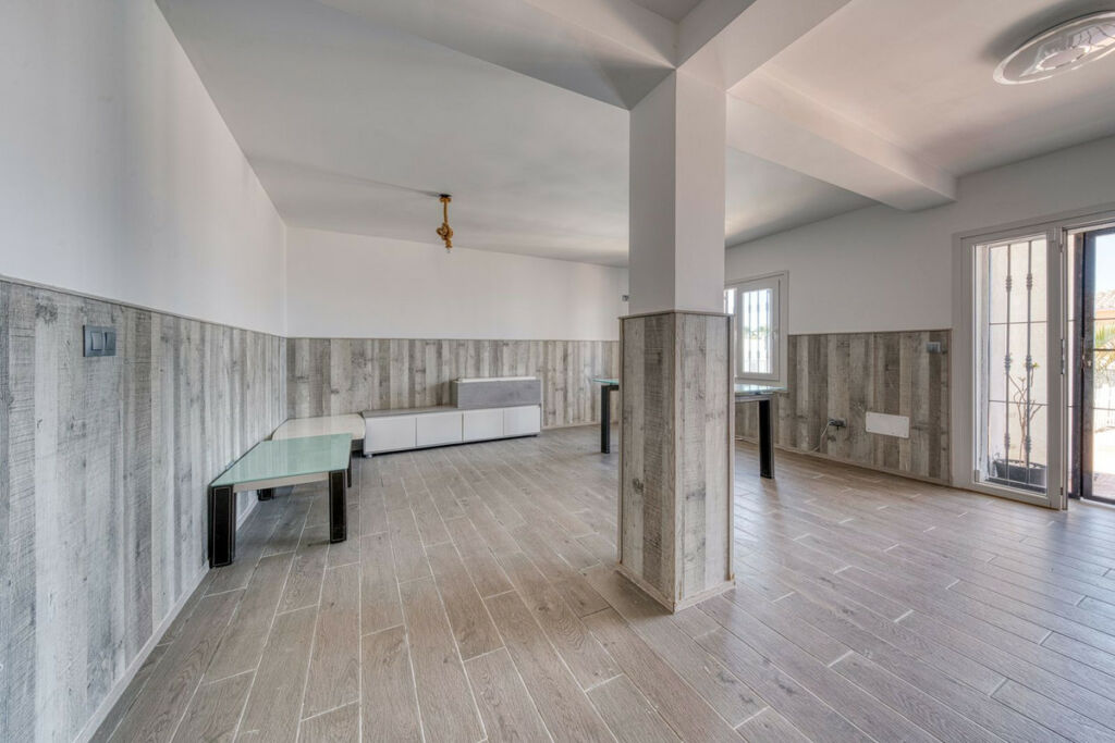 Detached Villa Estepona Málaga - image 33