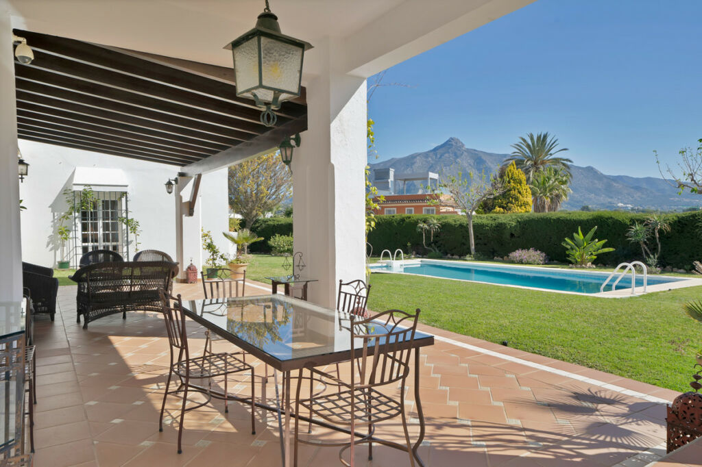 Detached Villa Las Brisas Málaga - image 35