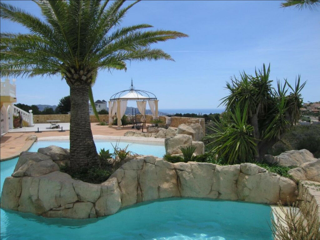 Detached Villa La Nucia Alicante - image 33
