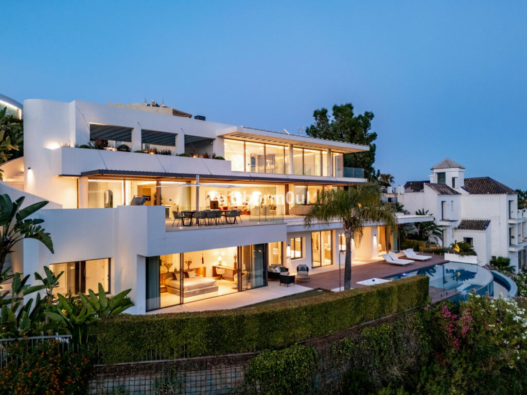 Detached Villa La Quinta Málaga - image 36