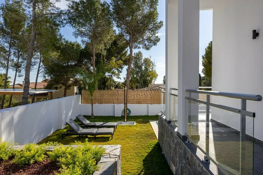 Detached Villa Altea Alicante - image 36