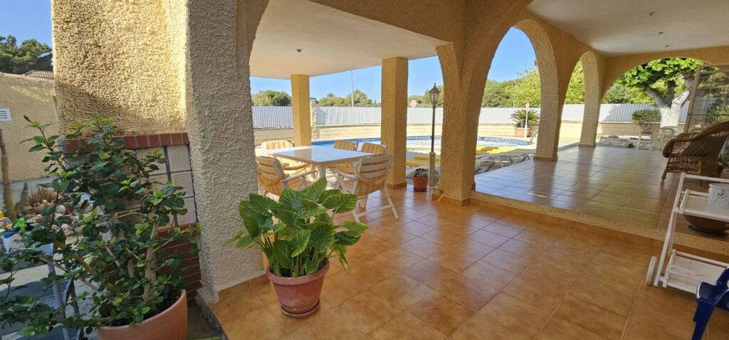 Detached Villa Campoamor Alicante - image 36