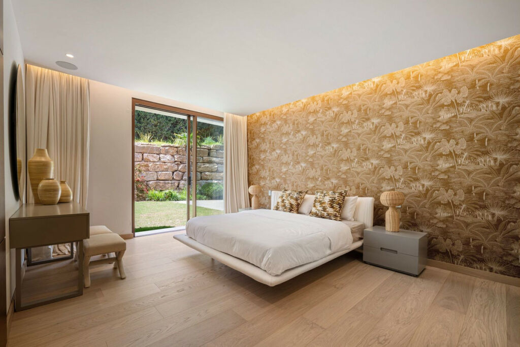 Detached Villa Sierra Blanca Málaga - image 36