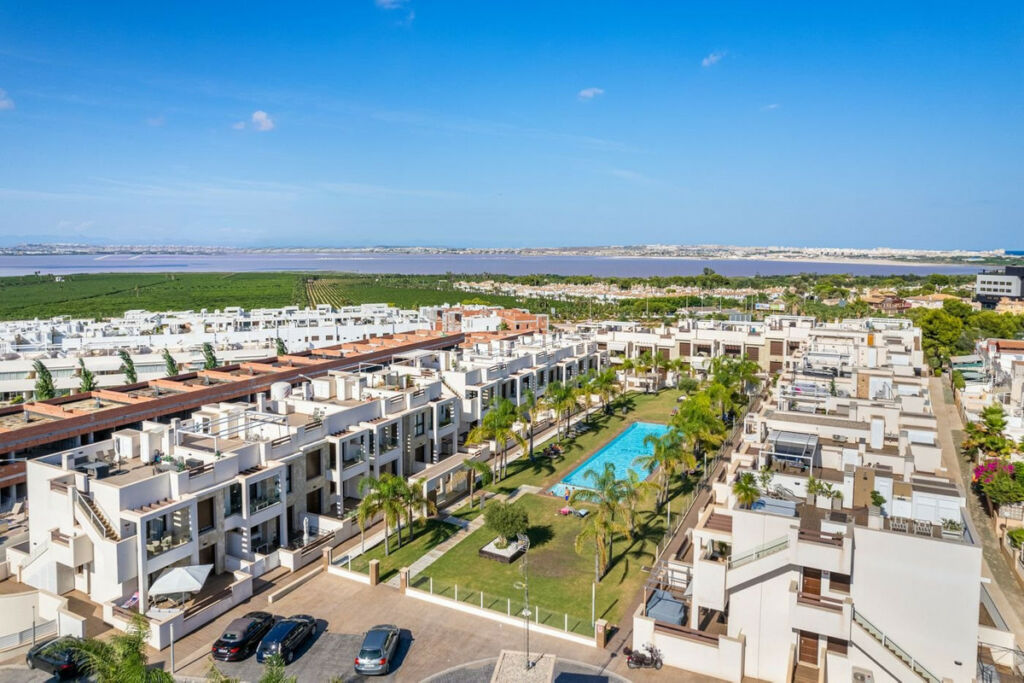 Bungalow Los Balcones Alicante - image 36