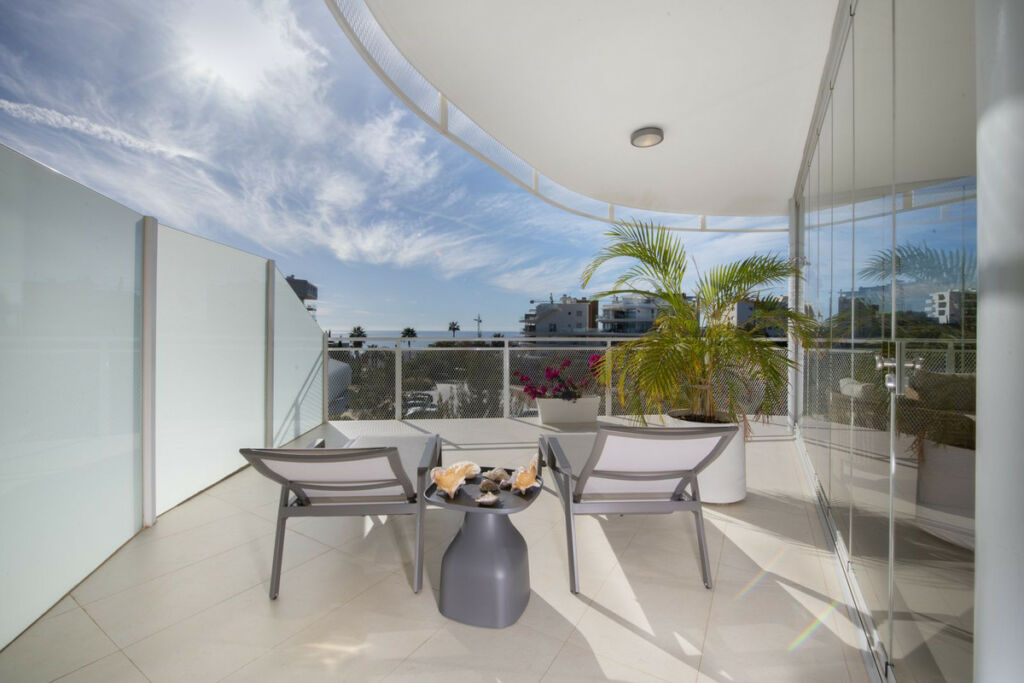 Middle Floor Apartment Benalmadena Málaga - image 36