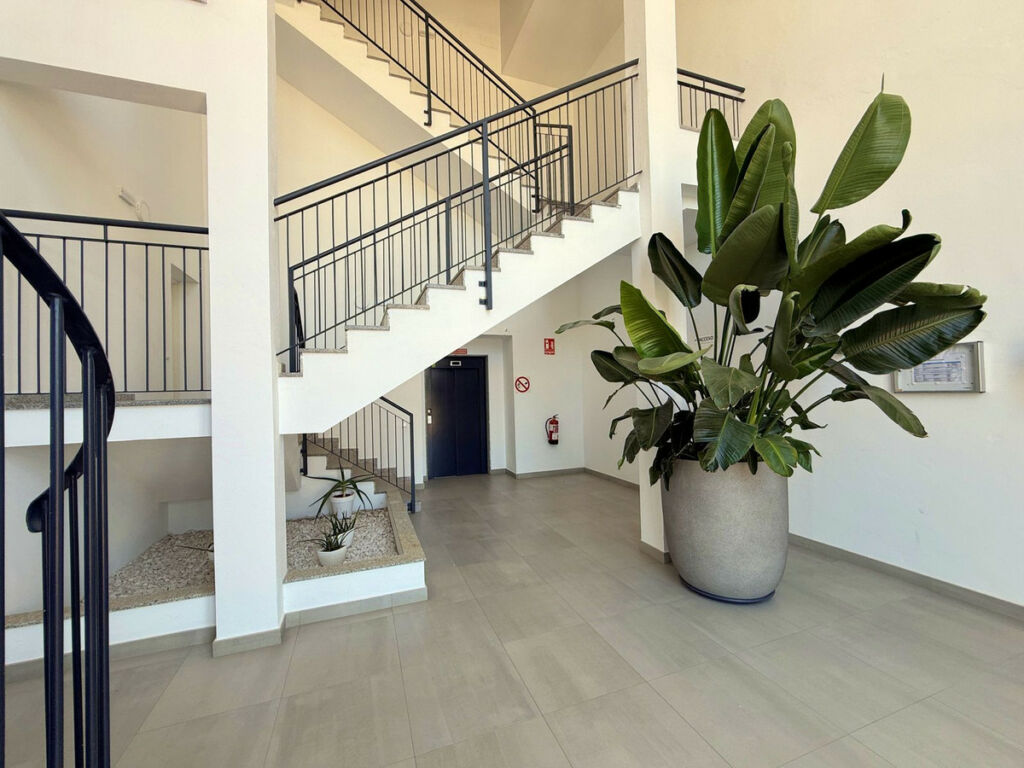 Penthouse La Duquesa Málaga - image 36