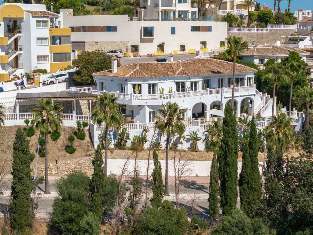 Detached Villa Miraflores Málaga - image 36