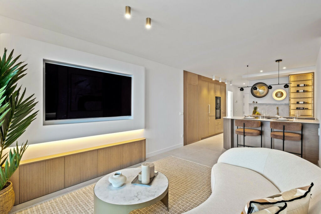 Middle Floor Apartment Fuengirola Málaga - image 37