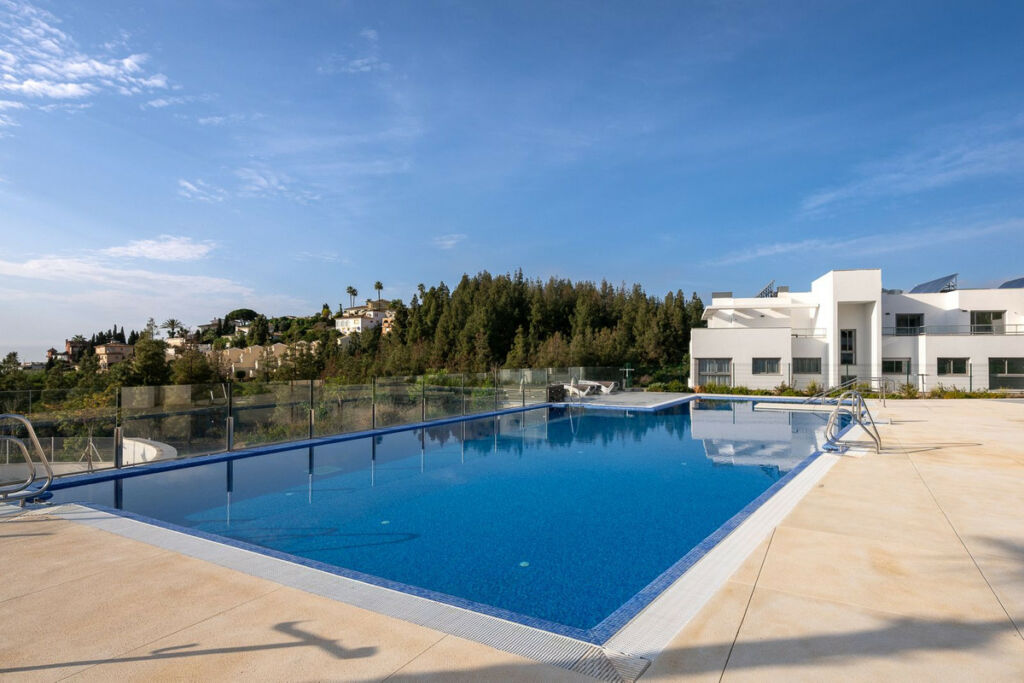 Middle Floor Apartment El Chaparral Málaga - image 37