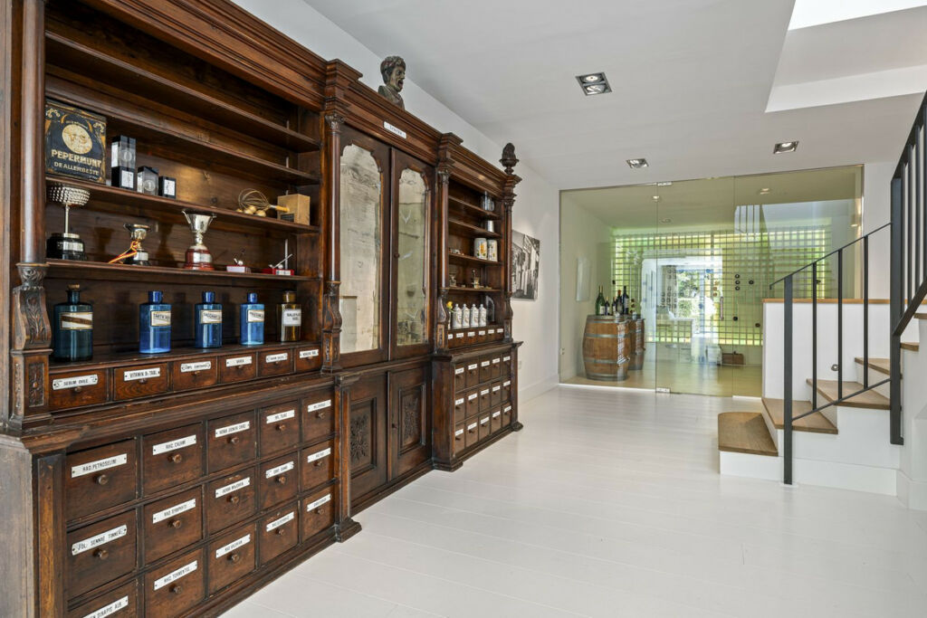 Detached Villa Benahavís Málaga - image 37