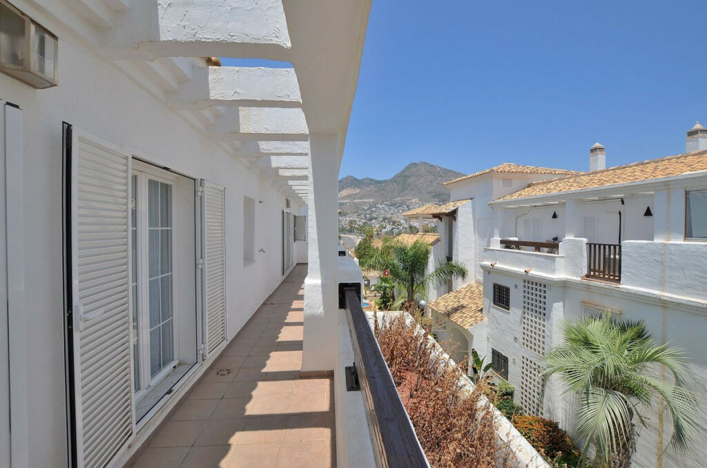 Penthouse Torrequebrada Málaga - image 37