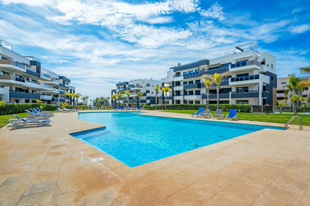 Ground Floor Apartment Playa Flamenca Alicante - image 37