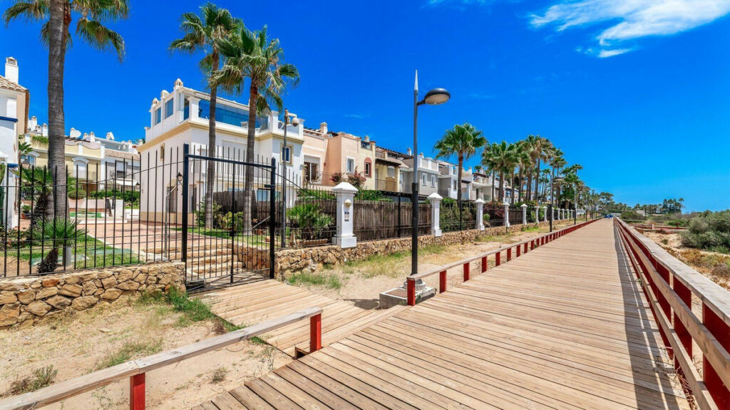 Townhouse Bahía de Marbella Málaga - image 37