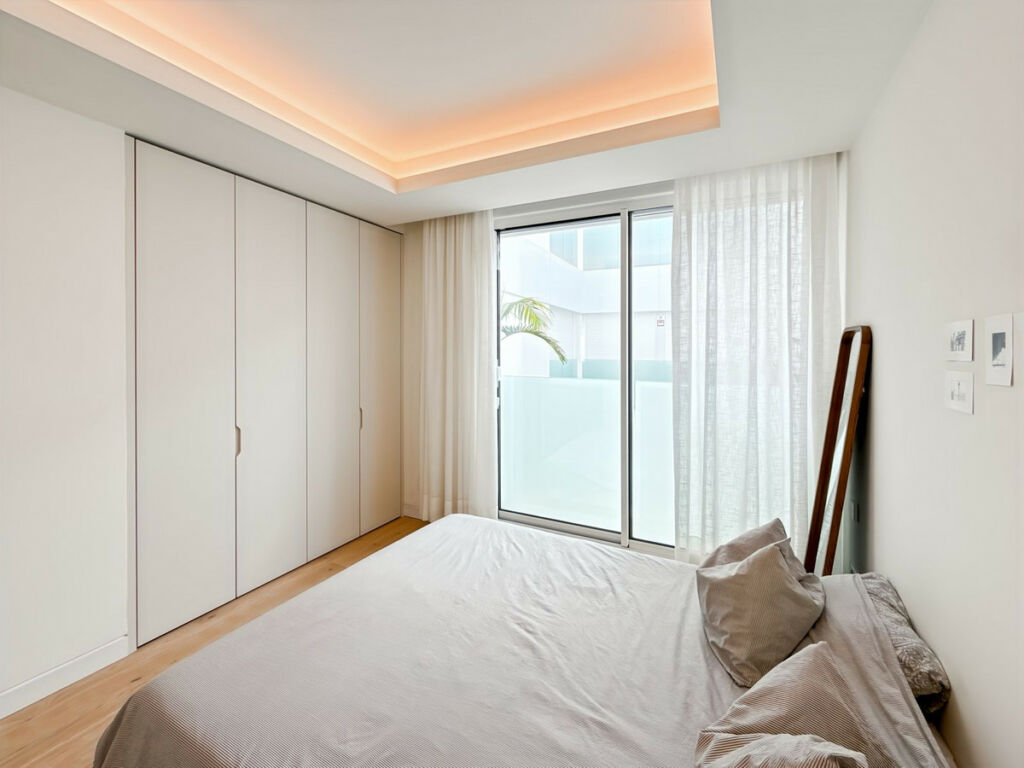 Middle Floor Apartment Estepona Málaga - image 37