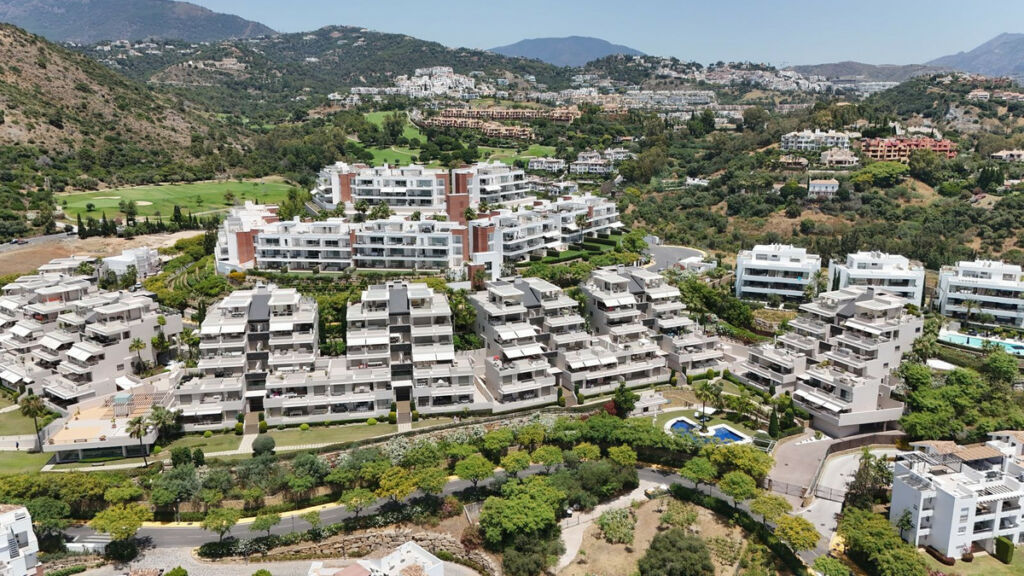 Middle Floor Apartment Benahavís Málaga - image 38