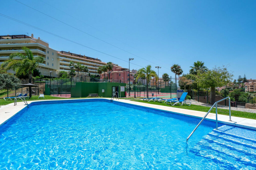 Middle Floor Apartment Riviera del Sol Málaga - image 38