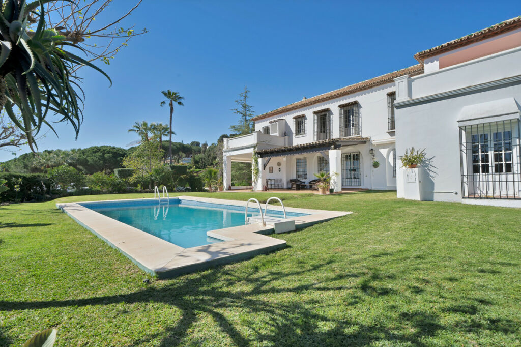 Detached Villa Las Brisas Málaga - image 38