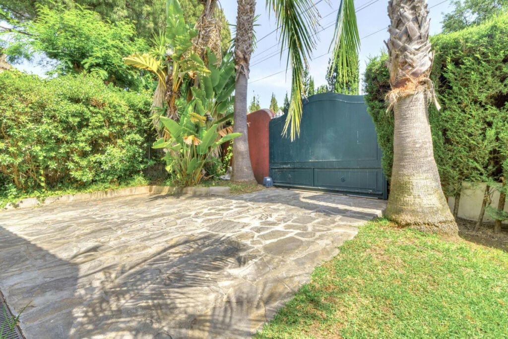 Detached Villa El Rosario Málaga - image 39