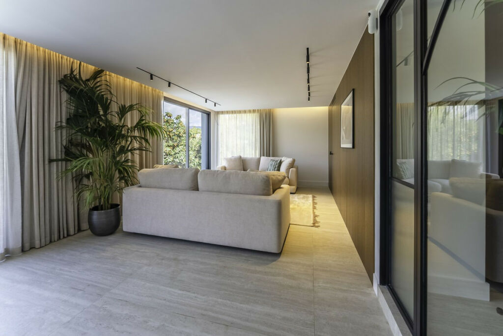 Detached Villa El Rosario Málaga - image 39