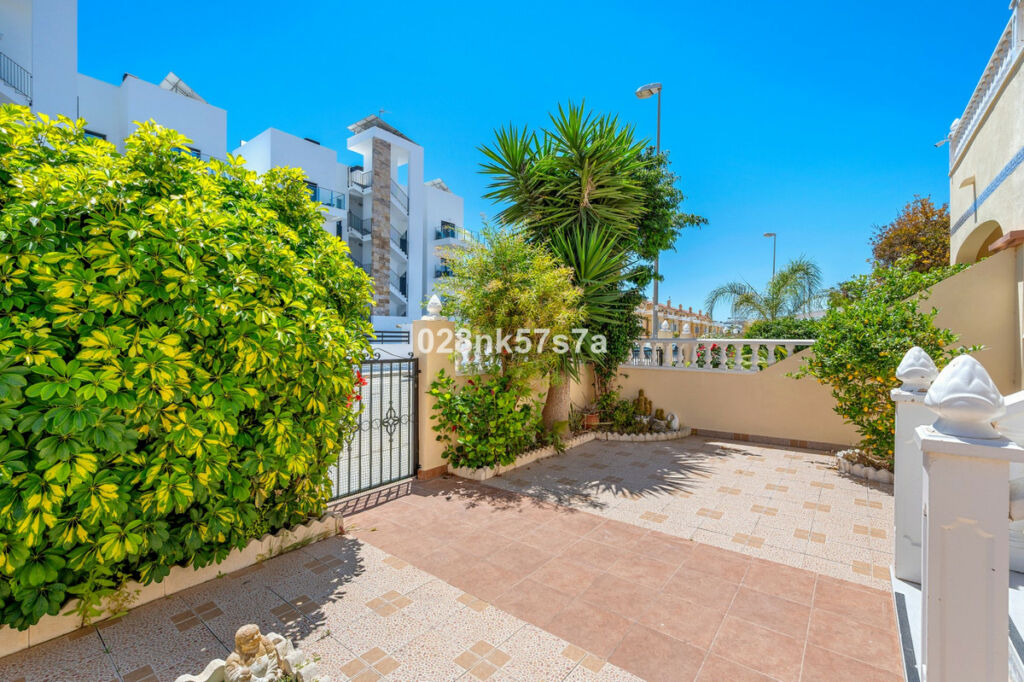 Townhouse La Zenia Alicante - image 39