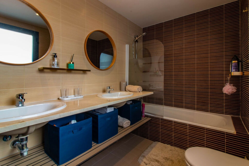 Penthouse Casares Málaga - image 23
