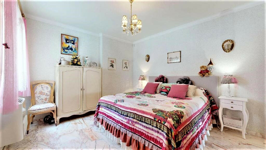 Detached Villa Calpe Alicante - image 4