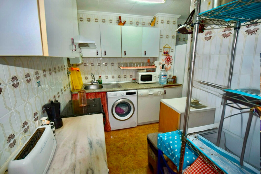 Penthouse Guardamar del Segura Alicante - image 4