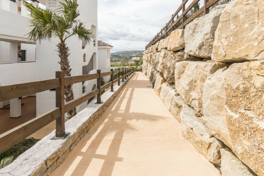 Penthouse Casares Málaga - image 5